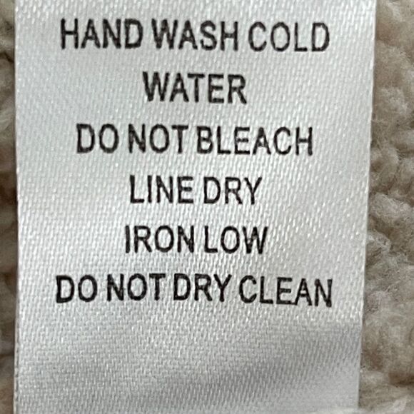 15. HYFVE Cropped Sherpa Lined Corduroy Jacket Size M - Picture 9 of 9